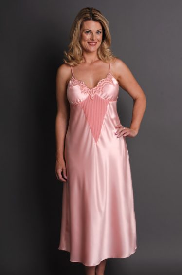 Allusion Long Nightgown Front Pink